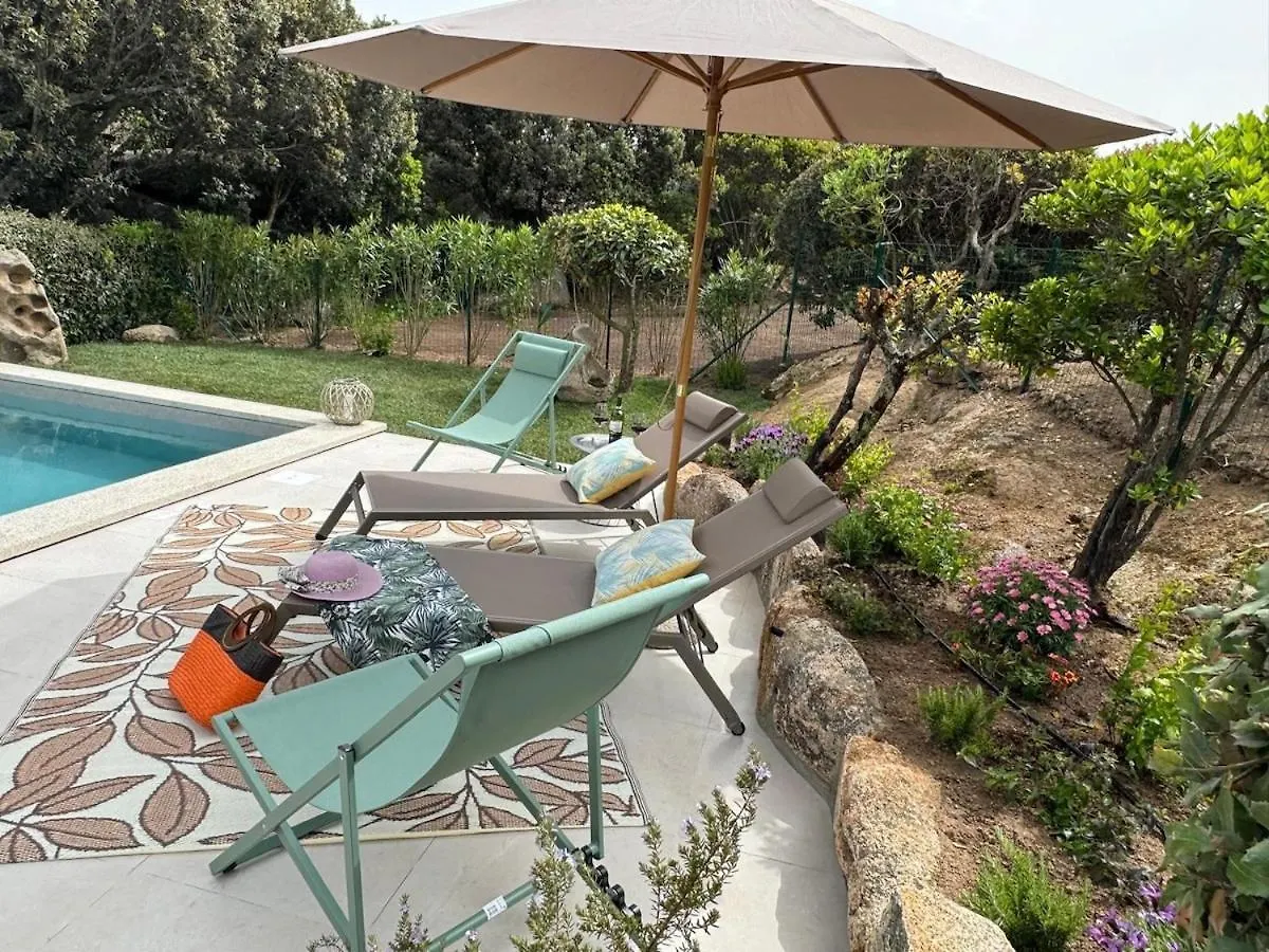 Cute Villa With Pool In Palau