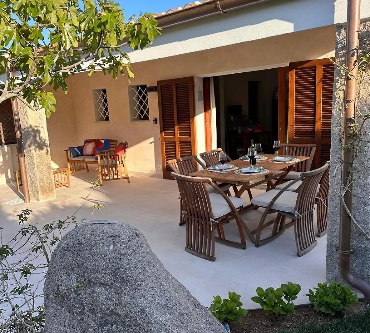 Cute Villa With Pool In Palau