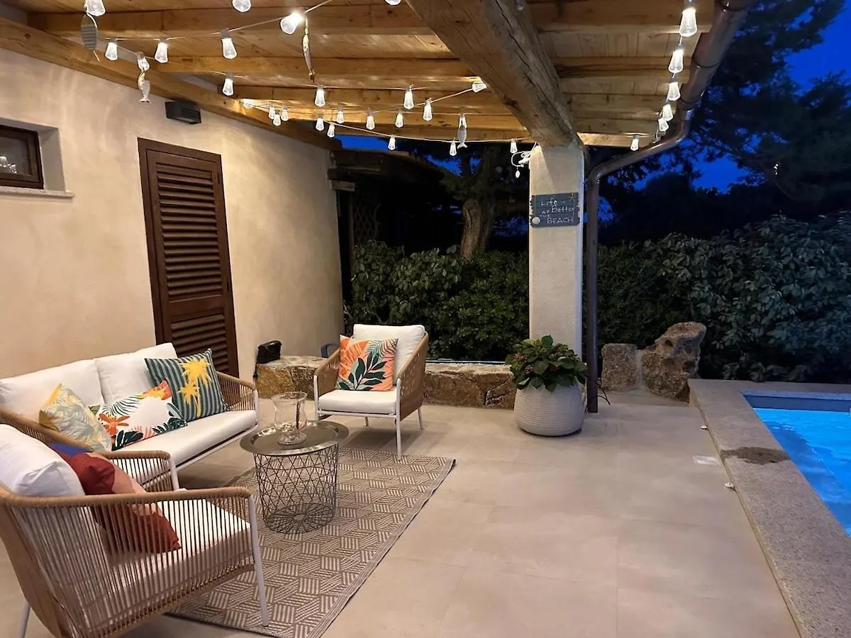 Cute Villa With Pool In Palau 0*,  Italy