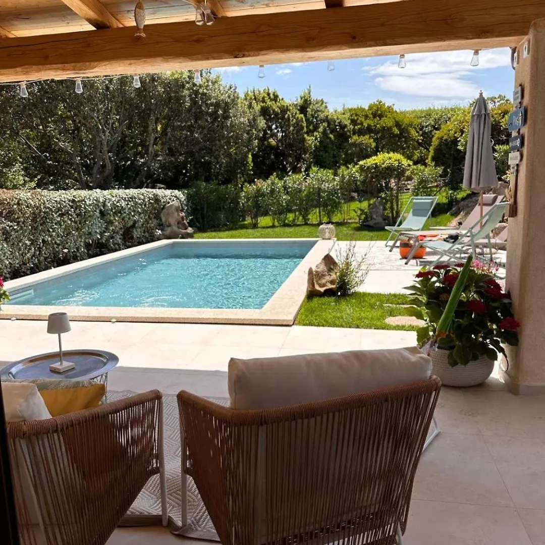 Cute Villa With Pool In Palau
